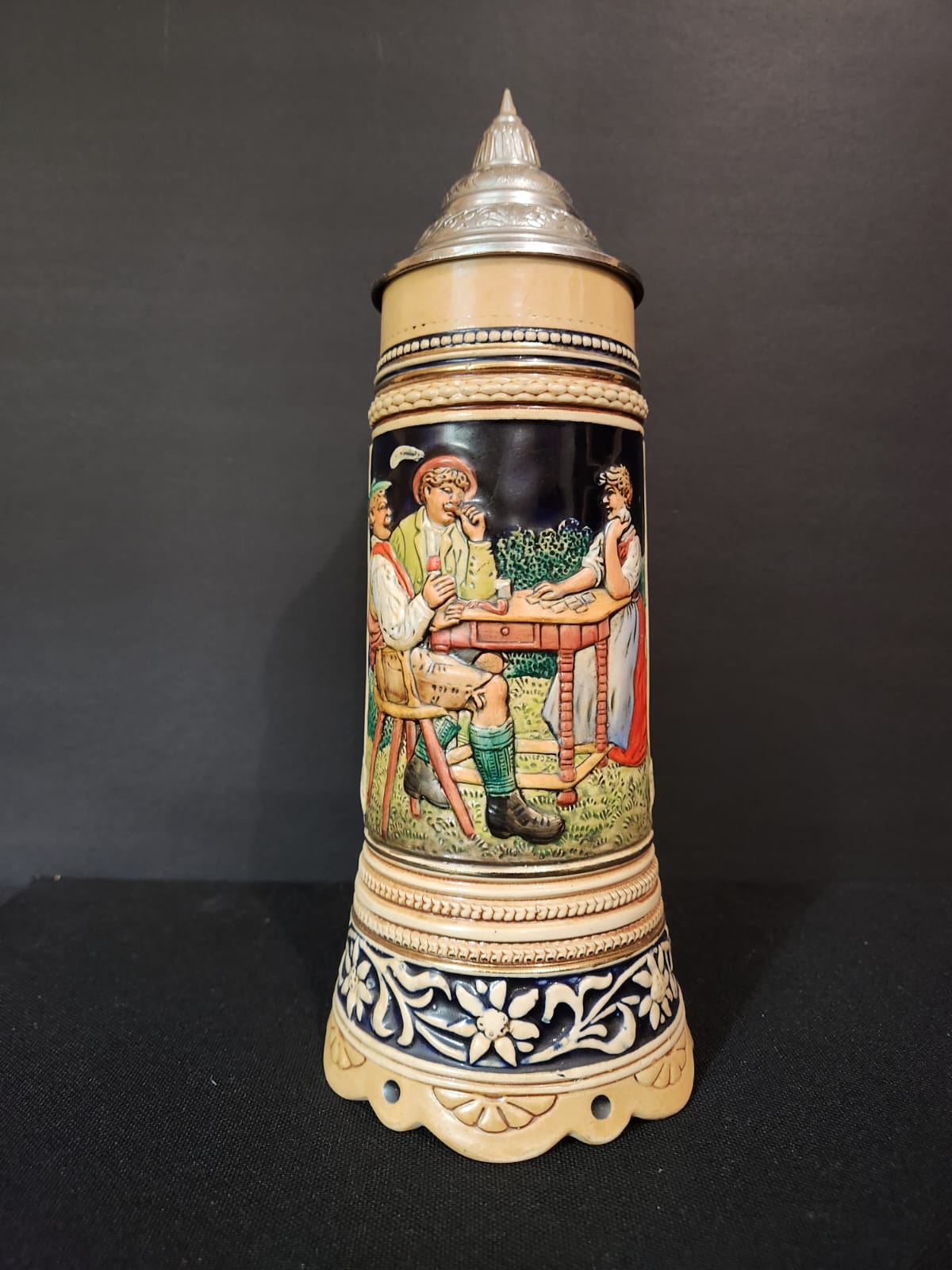 German beer stein w/lid