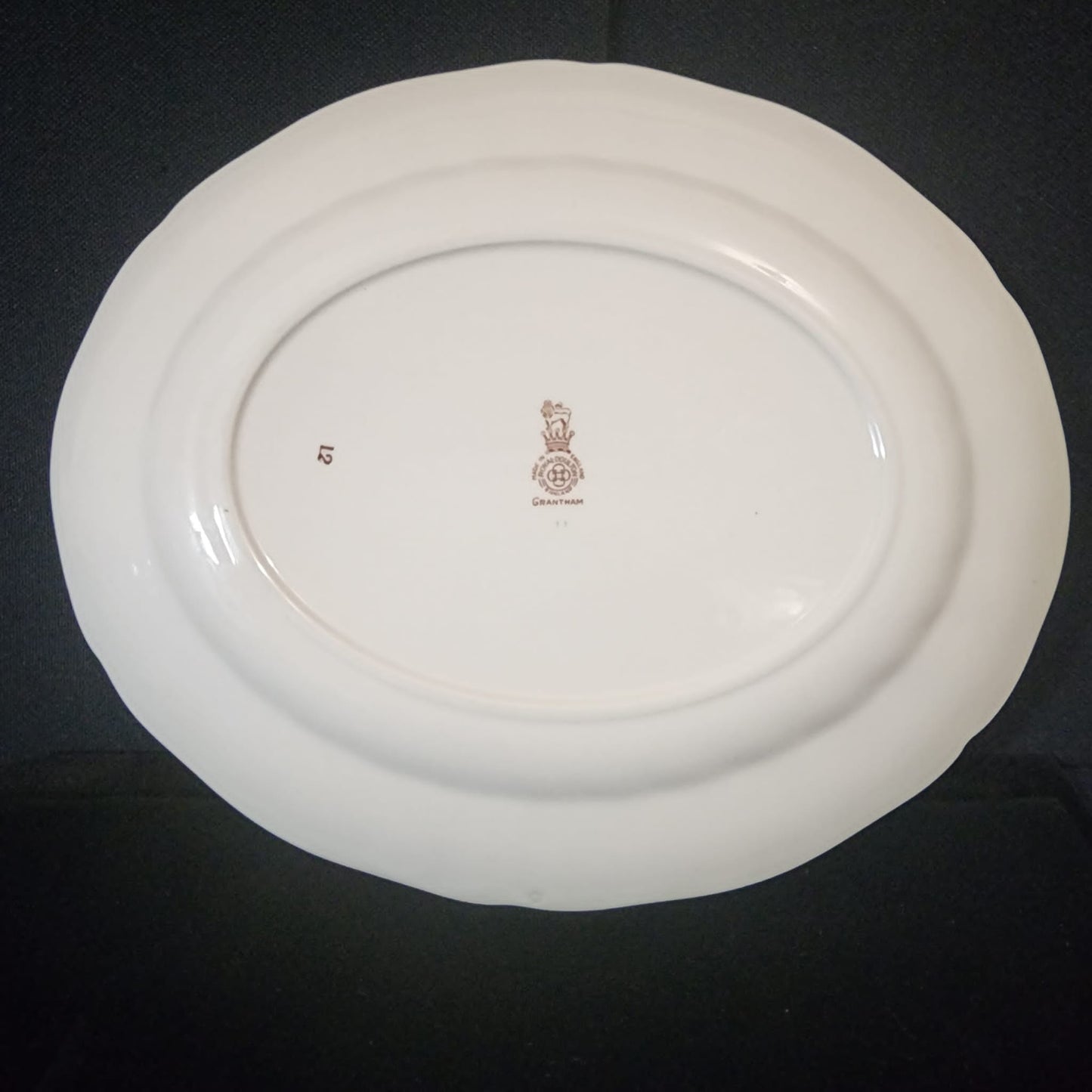 VINTAGE ROYAL DOULTON GRANTHAM OVAL SERVING PLATTER