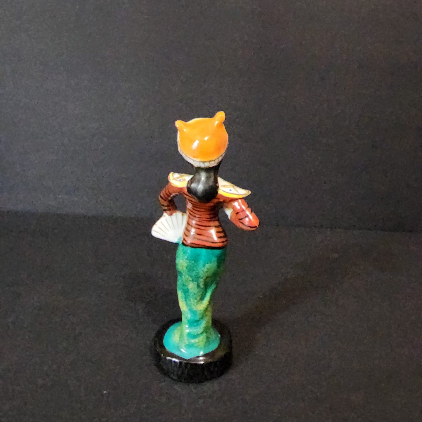 VINTAGE JAPANESE HAND PAINTED PORCELAIN 6" FUGURINE DANCING GEISHA WITH FAN