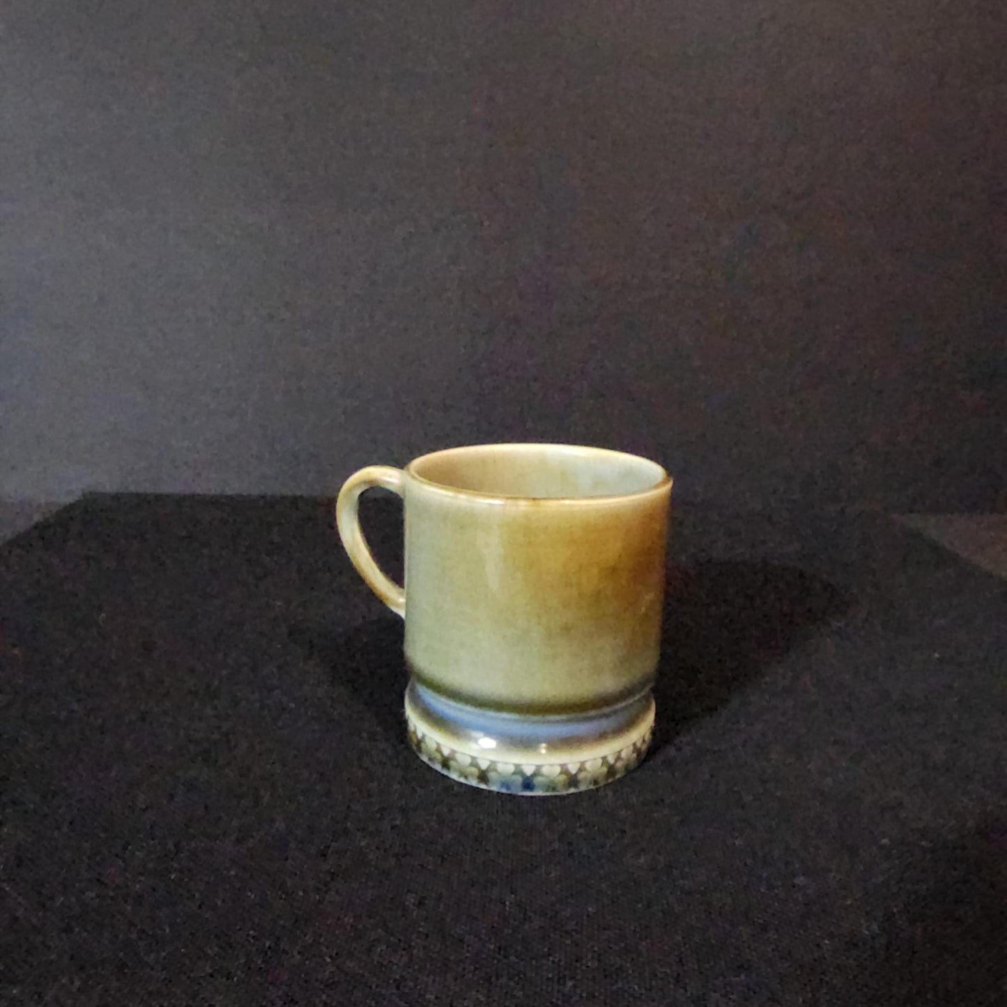 Vintage 1950s Wade Irish Porcelain Pottery Coffee Mug