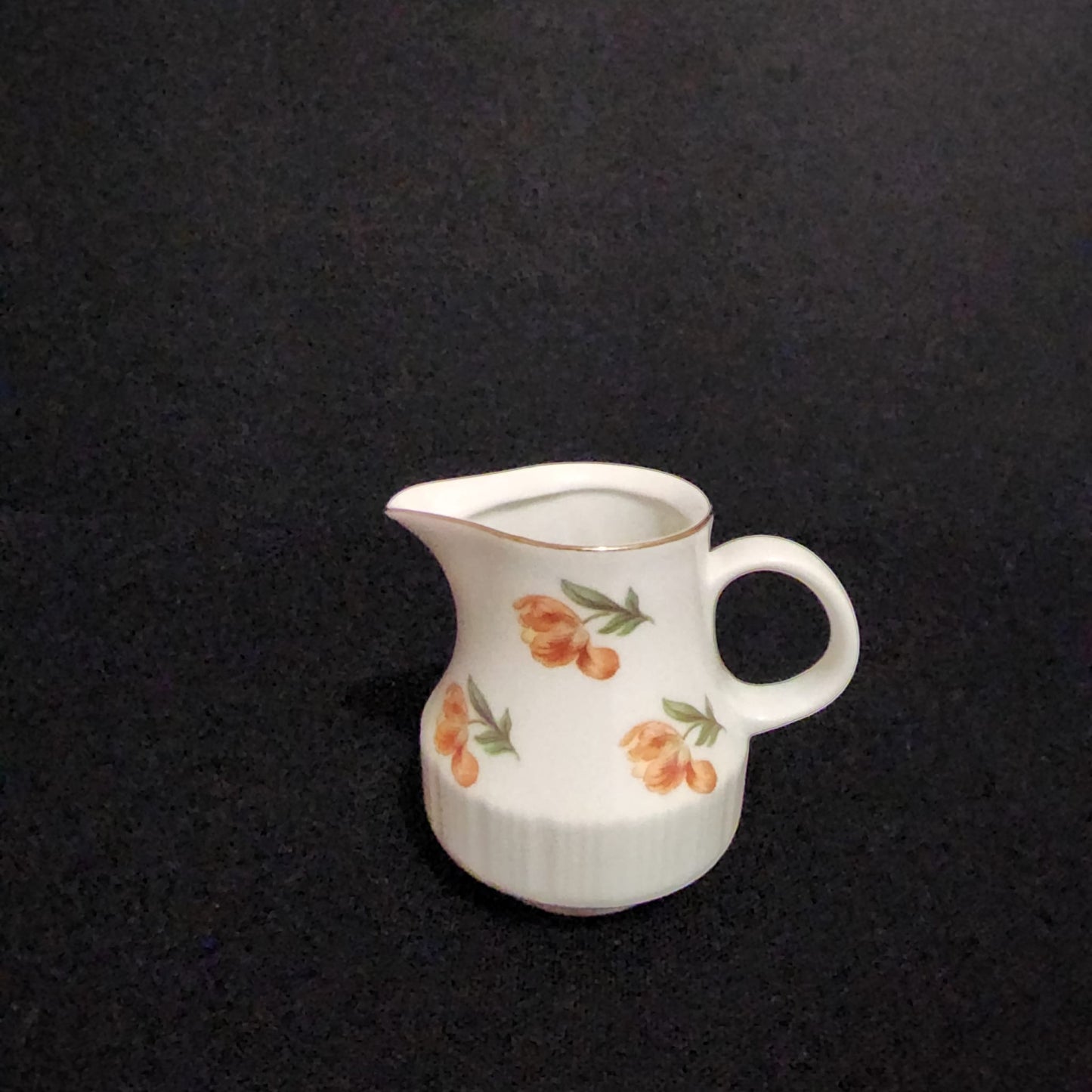 Vintage porcelain roses design democratic republic ceramic creamer